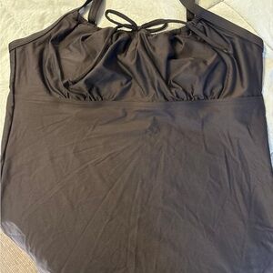 Black Ruched tankini swim top by Lands End. Size 14 Long